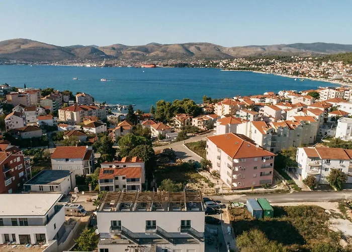 Awesome Apartment In Okrug Gornji Trogir